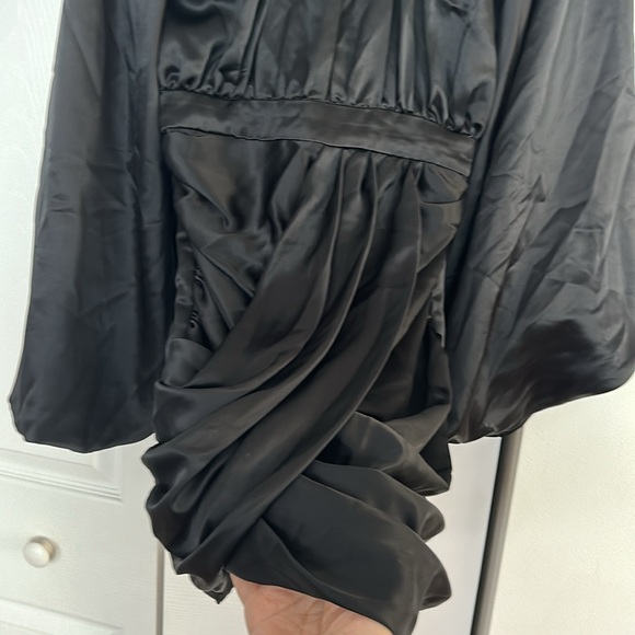HOUSE OF CB KHRISTEN BLACK SATIN DRESS SIZE XSMALL - Picture 5 of 14